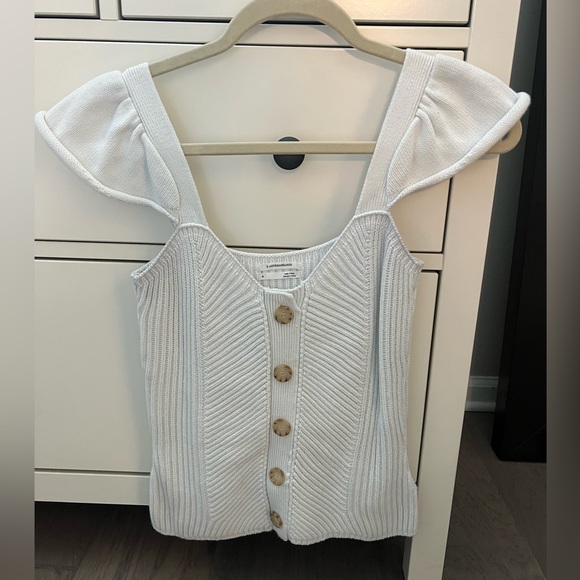 Anthropologie Ribbed Button Front Flutter Sleeve Knit Sweater Tank in Ivory - Picture 3 of 5